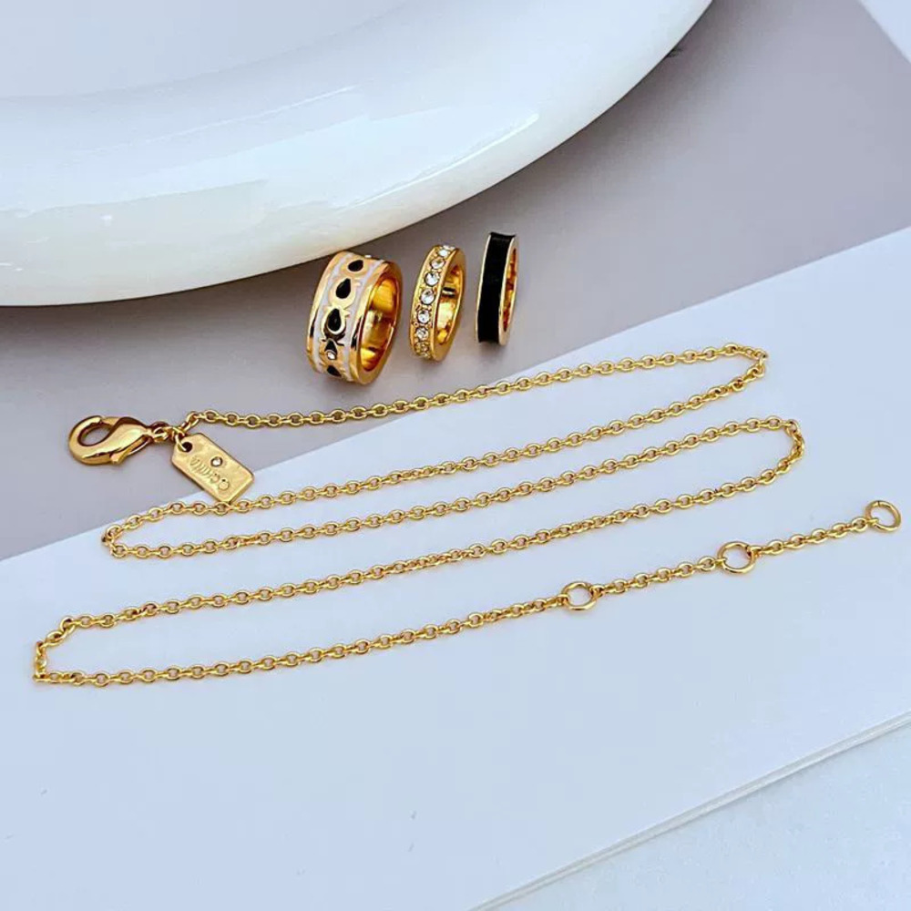 Coach Rhinestone Enamel Geometric Three Rings Metal Necklace - Picture 6 of 7